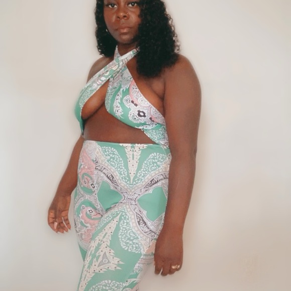 Woman’s crossover jumpsuit -S,M,L - Picture 1 of 7